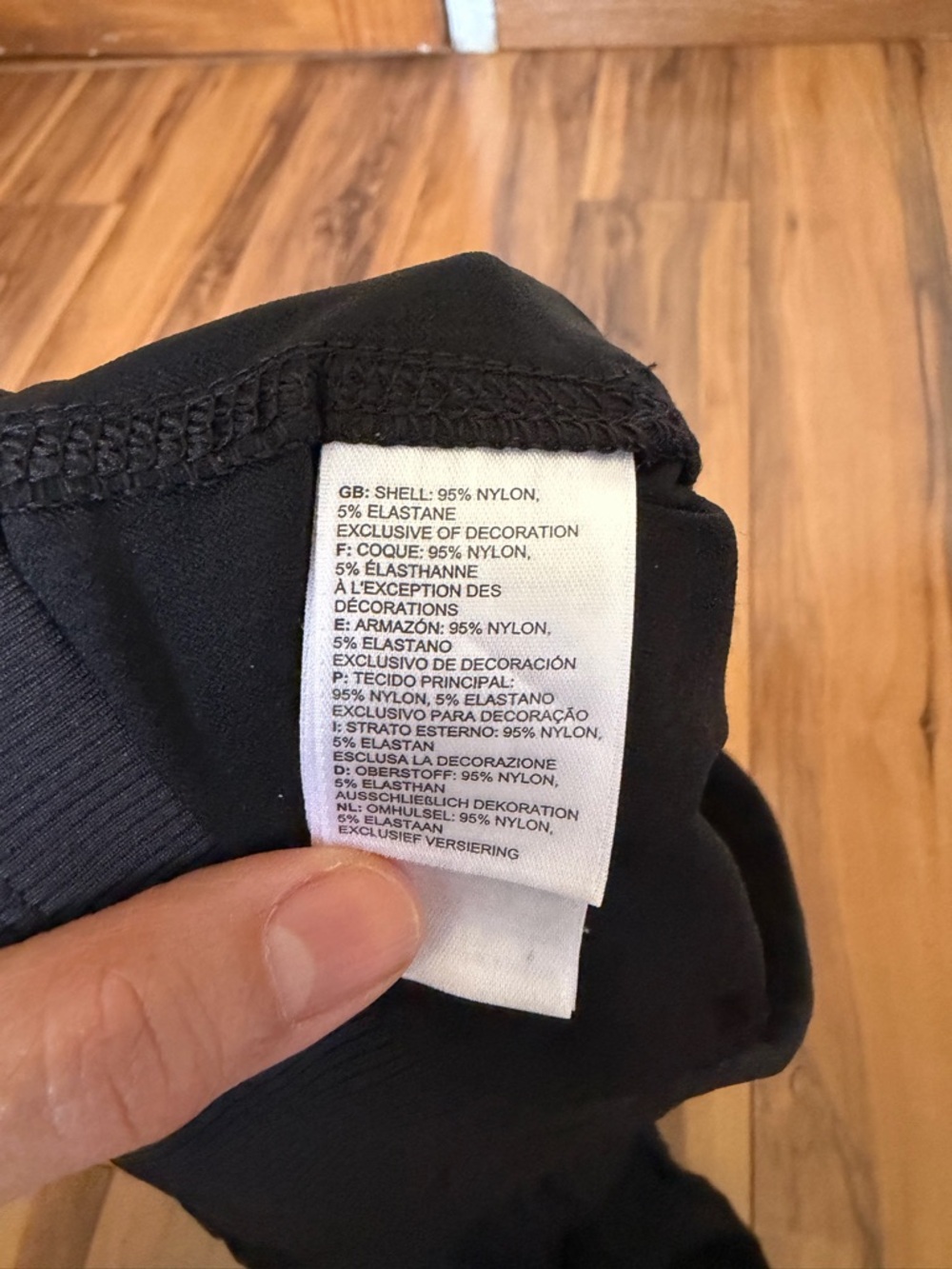 The North Face Womens Aphrodite 2.0 Capri - Black - Picture 9 of 12